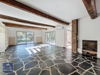  Maison  vendre 5 pices 210 m