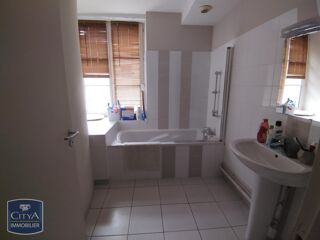  Appartement � vendre 4 pi�ces 83 m�