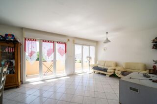  Appartement  vendre 4 pices 70 m