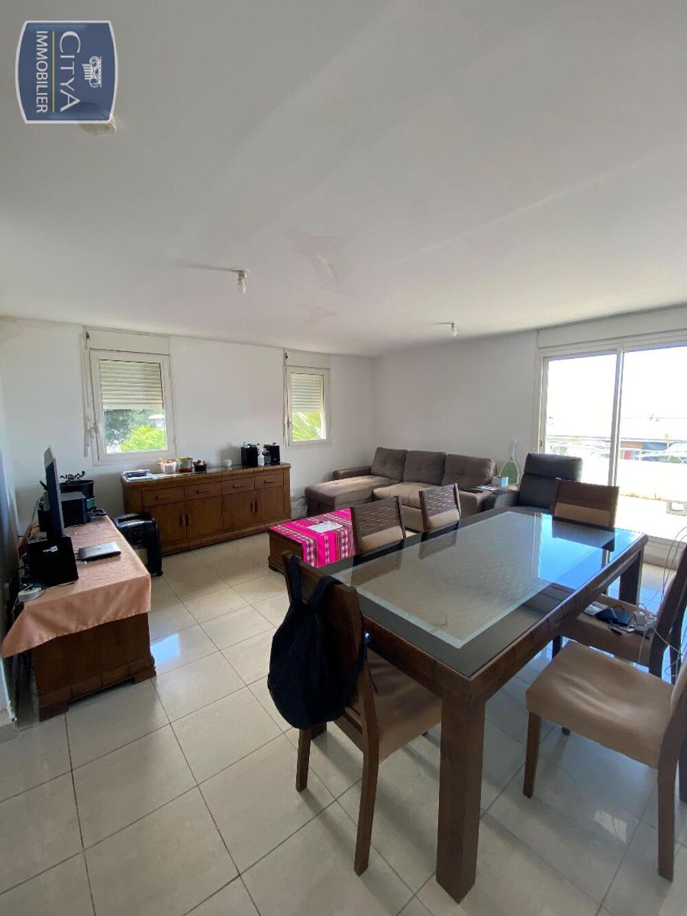 vente Appartement - 3 pièce(s) - 61 m² Sainte-Clotilde (97490)