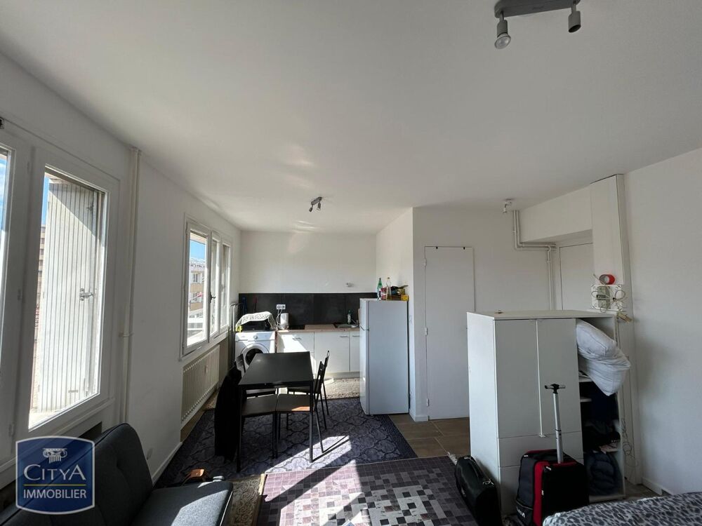 VENTE d'un appartement T1 (24,51 m²) refait à neuf à Sai....