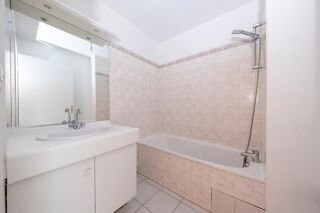  Appartement  vendre 2 pices 49 m