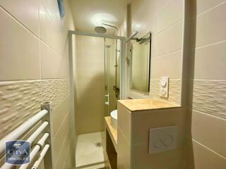  Appartement  vendre 2 pices 45 m