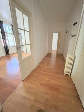  Appartement  vendre 2 pices 57 m