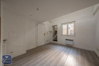  Appartement  vendre 1 pice 40 m