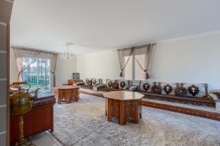  Maison  vendre 8 pices 196 m