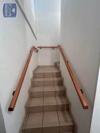  Immeuble � vendre 272 m�