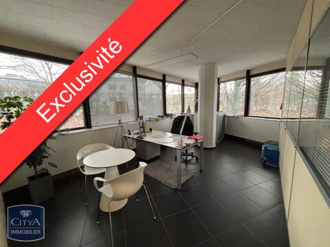 Local professionnel de 159 m&sup2; &agrave; Archamps - Fronti&egrave;re ... 346000 74160 Archamps