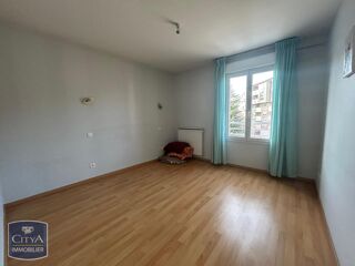  Appartement � vendre 5 pi�ces 100 m�