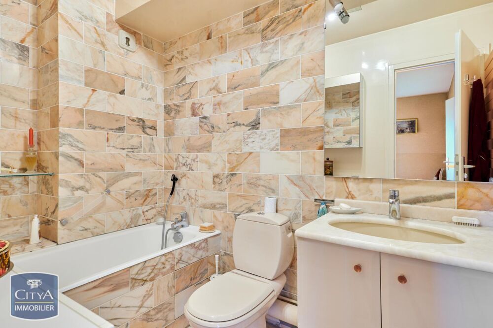 � vendre  Appartement Tourg�ville (14800)