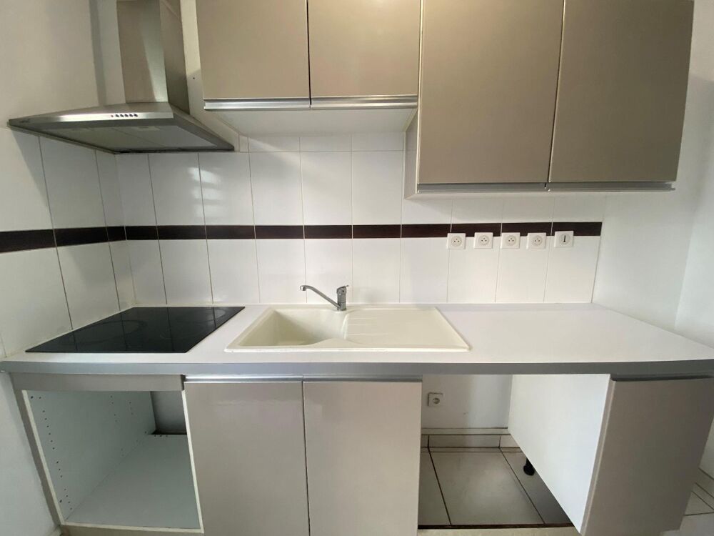 vente Maison - 3 pièce(s) - 62 m² Saint-Pierre (97410)