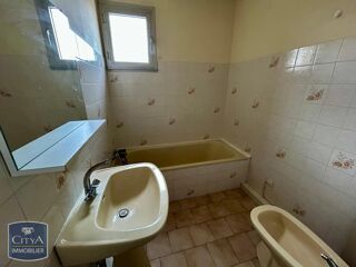  Appartement � vendre 4 pi�ces 83 m�