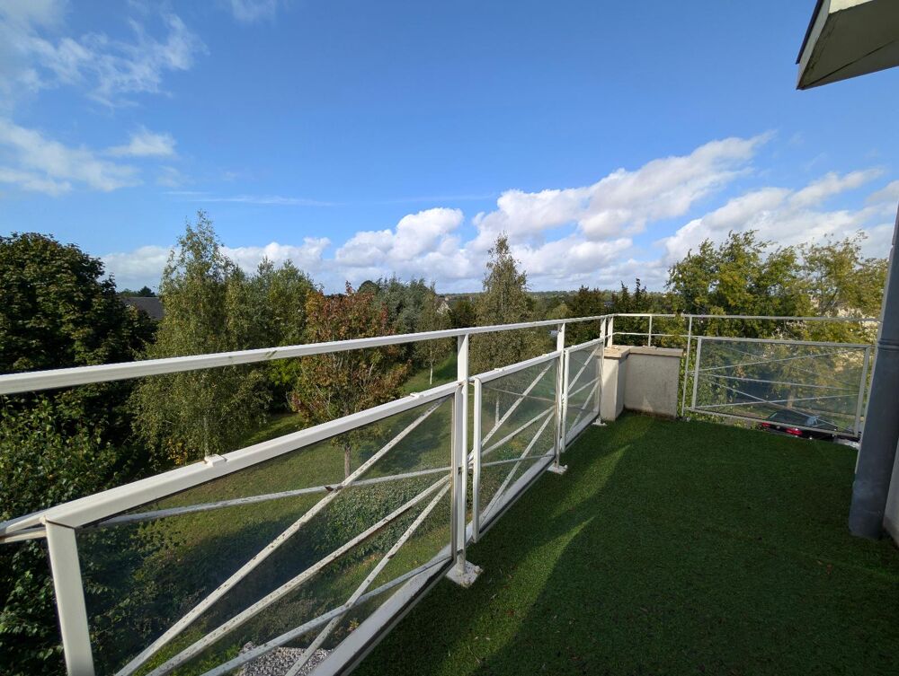 À Vendre - Grand Appartement T3 de 67 m² avec Terrasse -....