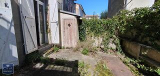  Immeuble  vendre 151 m