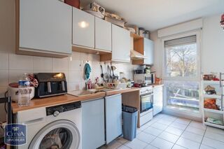  Appartement � vendre 4 pi�ces 94 m�