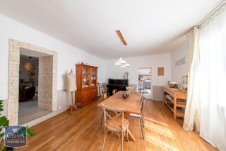  Maison  vendre 5 pices 221 m