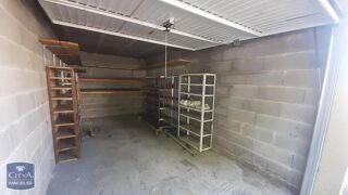  Parking / Garage � vendre 