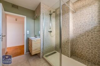  Appartement � vendre 5 pi�ces 87 m�