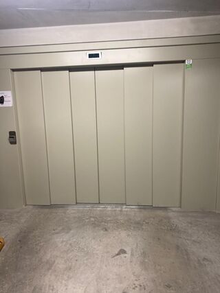  Parking / Garage  vendre 28 m