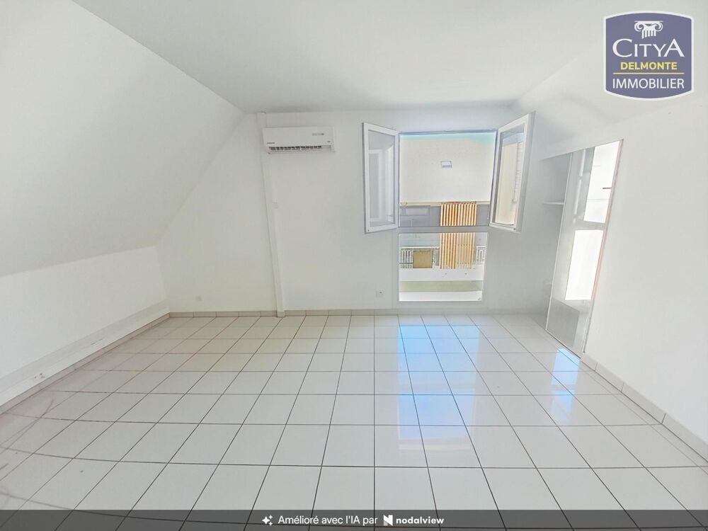 VENTE d'un appartement T2 duplex de 66 m² avec balcon, s....