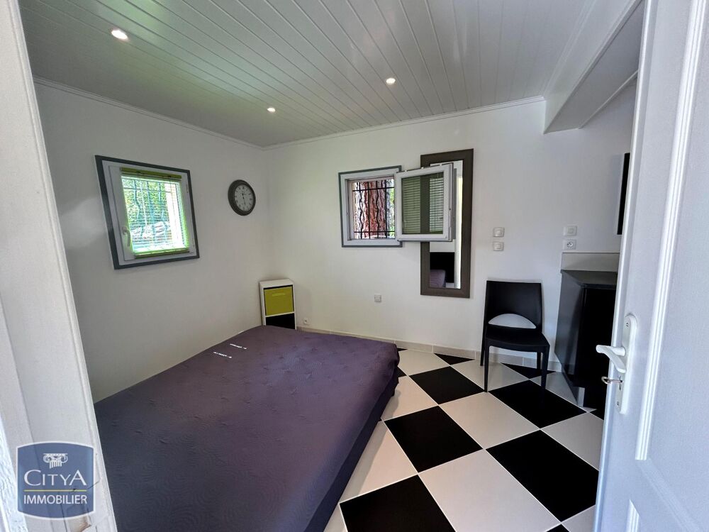 � vendre  Villa Saint-Rapha�l (83700)