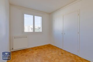  Appartement � vendre 4 pi�ces 61 m�