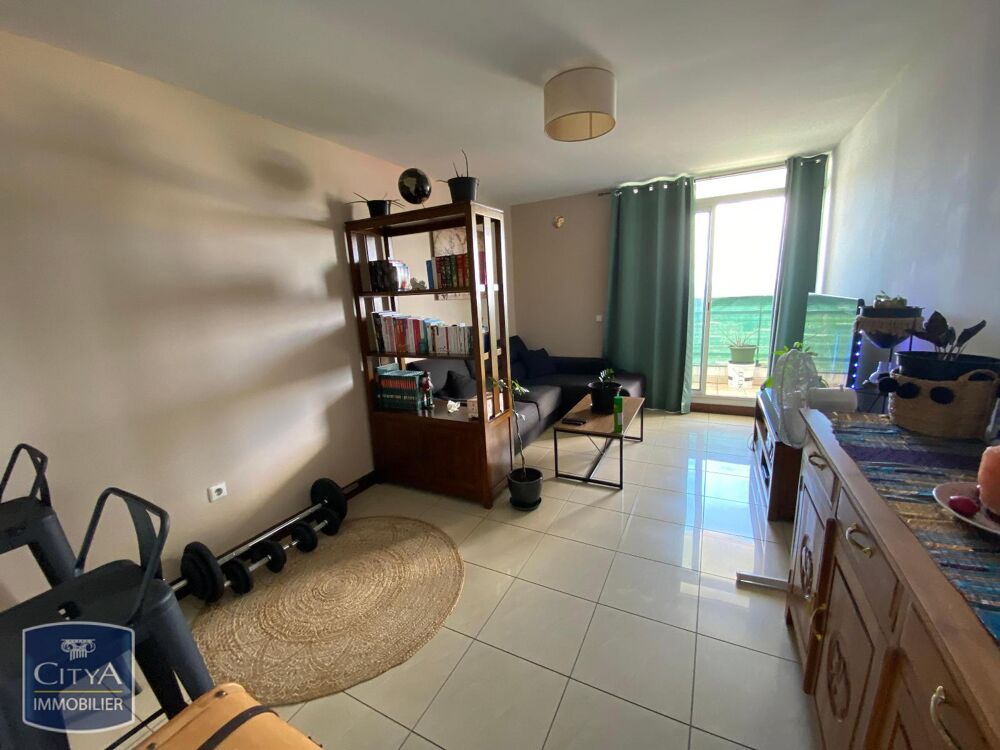 vente Appartement - 2 pièce(s) - 38 m² Sainte-Clotilde (97490)