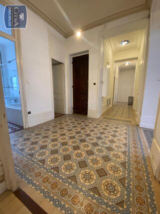  Appartement  vendre 6 pices 170 m