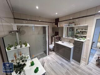  Appartement � vendre 4 pi�ces 189 m�