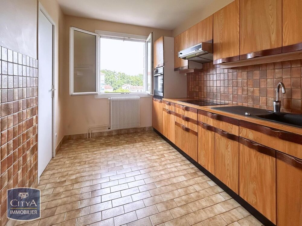 vente Appartement - 5 pièce(s) - 94 m² Mâcon (71000)