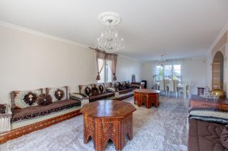  Maison  vendre 8 pices 196 m