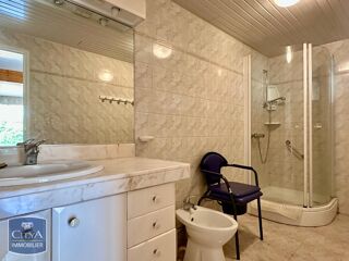  Maison  vendre 8 pices 190 m