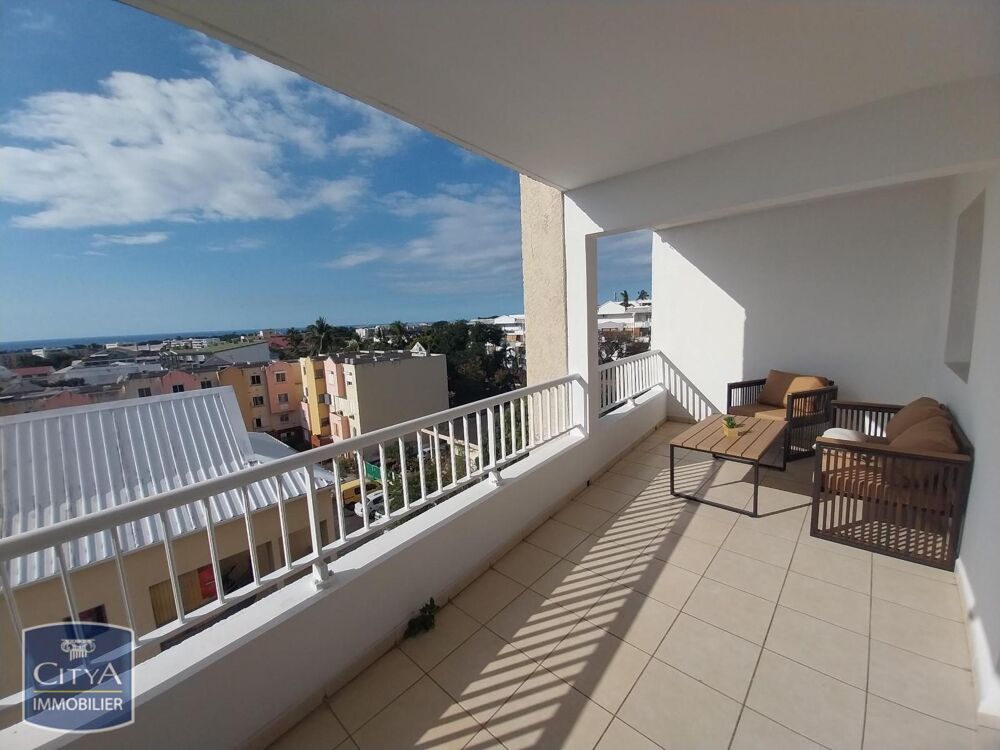 vente Appartement - 6 pièce(s) - 151 m² Sainte-Clotilde (97490)