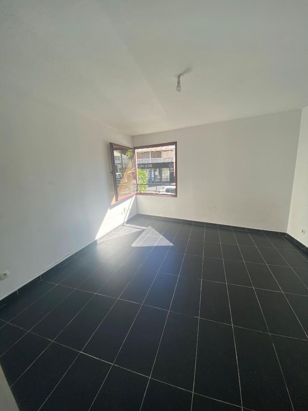 vente Appartement - 2 pièce(s) - 36 m² Le Tampon (97430)