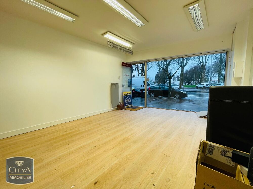 vente Immeuble - 125 m� Royan (17200)