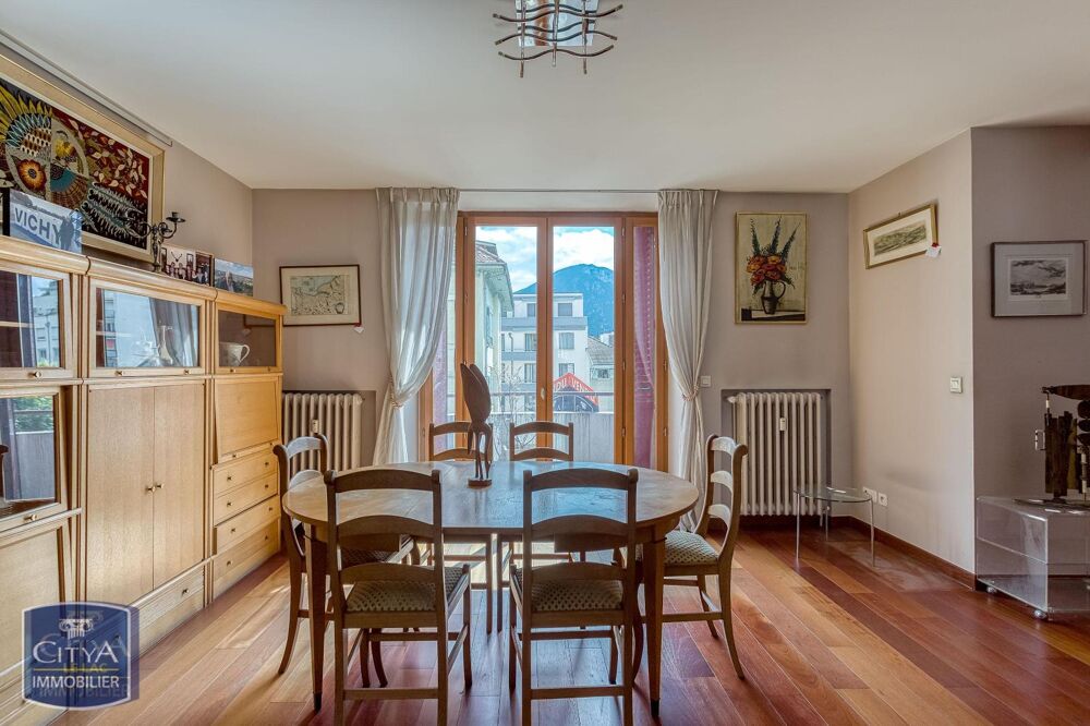 � vendre  Appartement Annecy (74000)