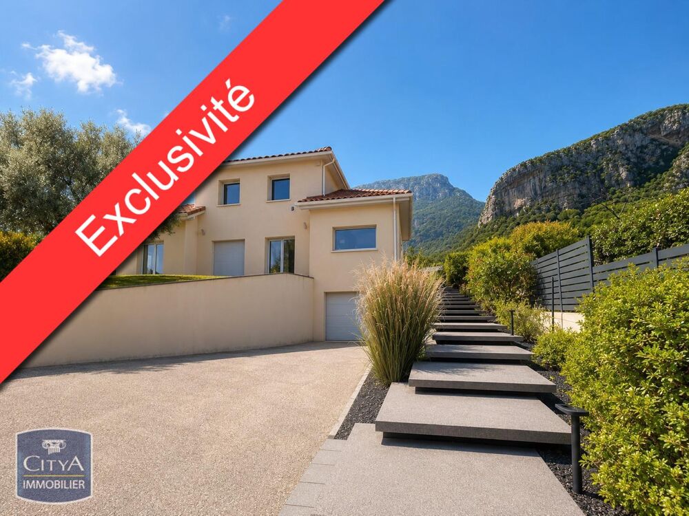 Maison 5 pièces 140 m² · à Claix · 140 m² · 619 000 €