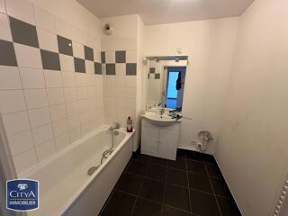  Appartement  vendre 2 pices 55 m