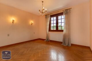  Maison à vendre 7 pièces 194 m²