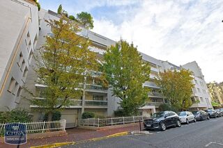  Parking / Garage  vendre 12 m