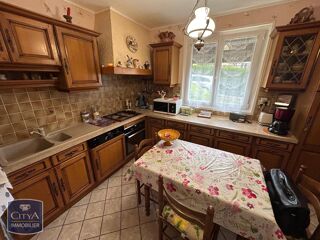  Maison  vendre 6 pices 141 m