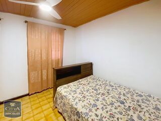 vente Maison - 4 pièce(s) - 131 m² Saint-Pierre (97410)