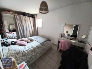  Immeuble  vendre 140 m