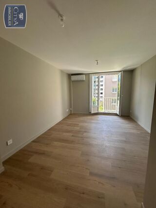  Appartement � vendre 3 pi�ces 53 m�