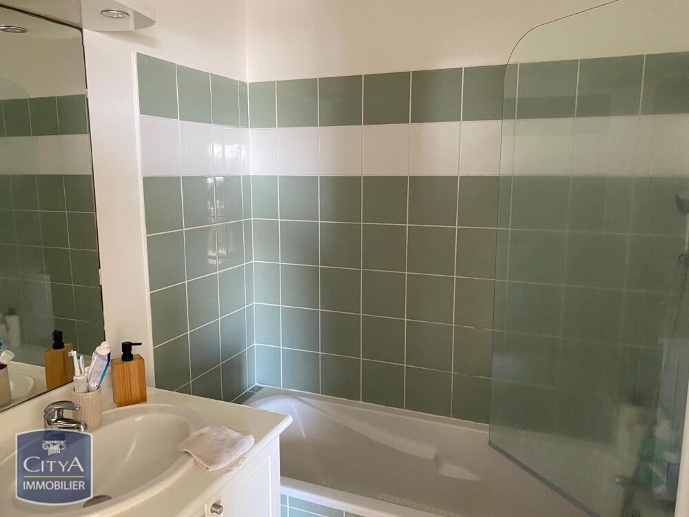 vente Appartement - 2 pièce(s) - 33 m² Sainte-Clotilde (97490)