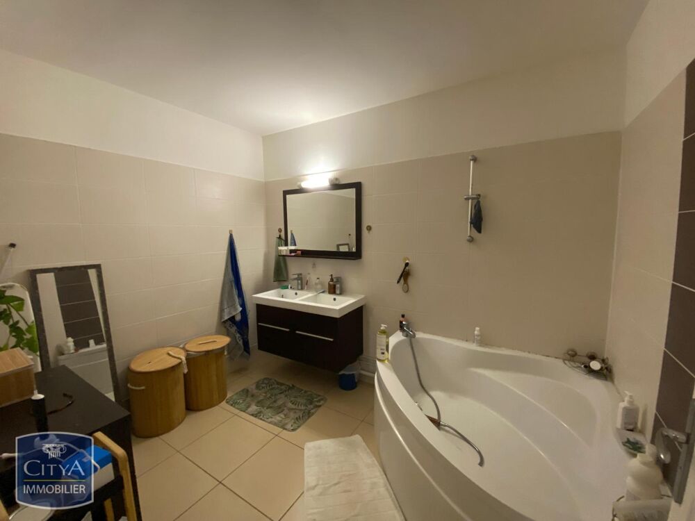 vente Appartement - 2 pièce(s) - 54 m² Sainte-Clotilde (97490)