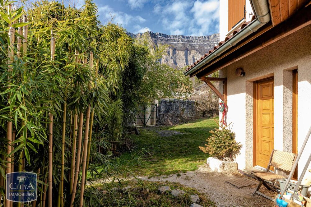 � vendre  Maison Saint-Ismier (38330)