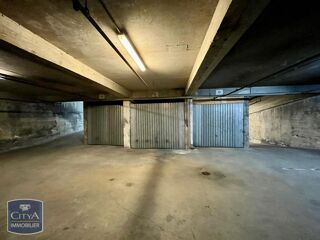  Parking / Garage � vendre 13 m�