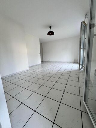  Appartement  vendre 2 pices 45 m