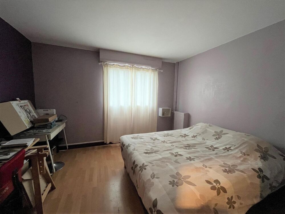 À vendre : spacieux appartement type 2 (rentabilité 6%) ....
